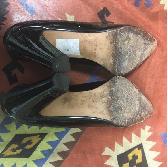 KORS Patent Leather Pumps - Picture 4 of 8